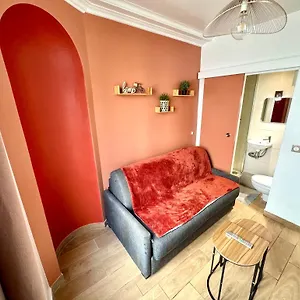  Apartment Sweet Pigalle Montmartre