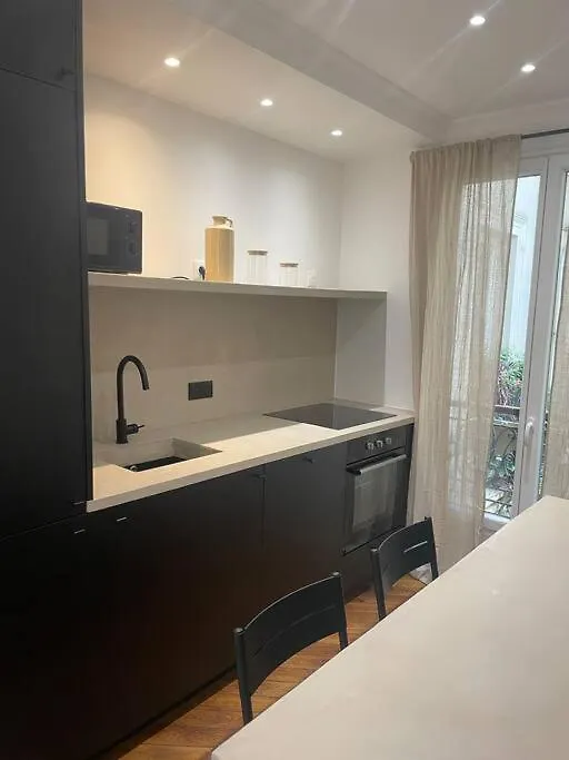 Appartement Parisien France